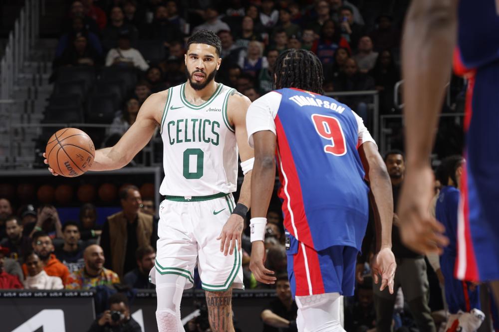 平的战术执 平的战术执